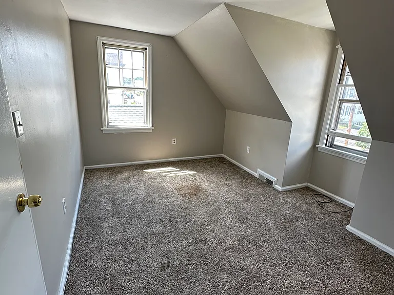 189 Spruce St #2 — Photo 7