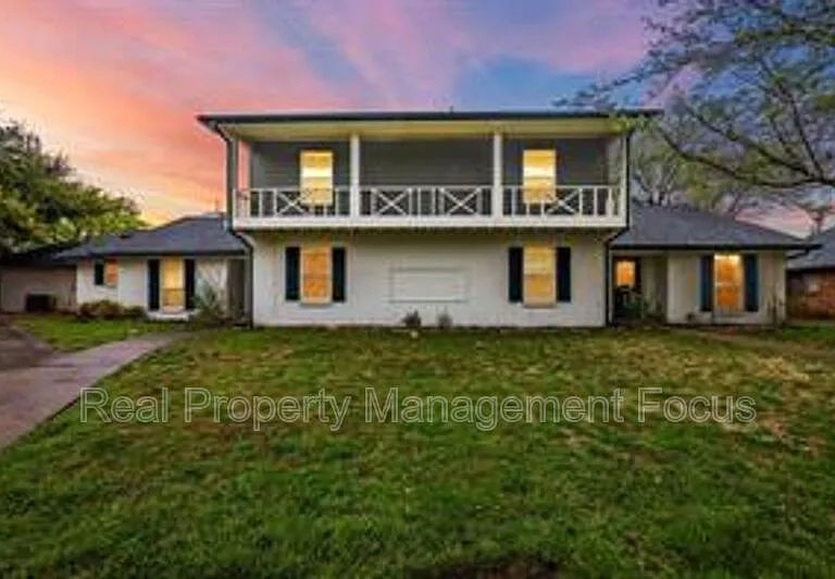 14722 Overview Dr — Photo 1