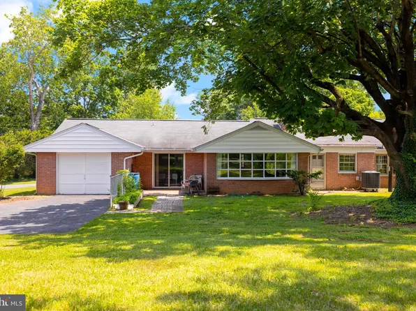 312 N Louisiana Ave, Martinsburg, WV 25401