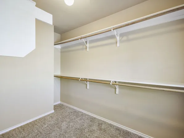 1420 Muirfield Bend Dr, Hutto, TX 78634