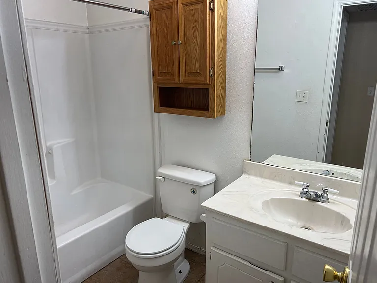 1200 N Cedar Ave #312 — Photo 5