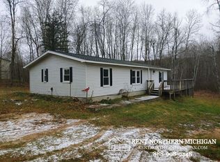 9393 Clay Rd, Traverse City, MI 49684