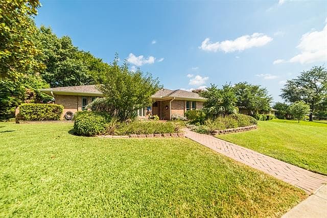 1st image of 2309 Northcrest Dr