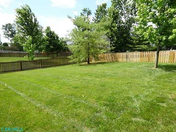 2nd image of 533 Tourmaline Dr