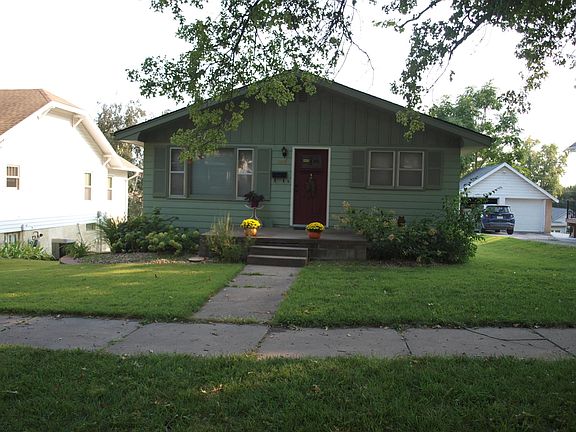 5th image of 1805 Central Ave