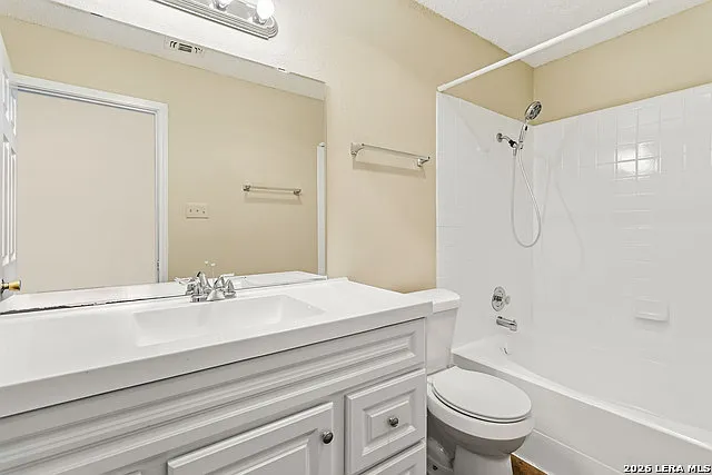 4102 Mystic Sunrise Dr — Photo 20