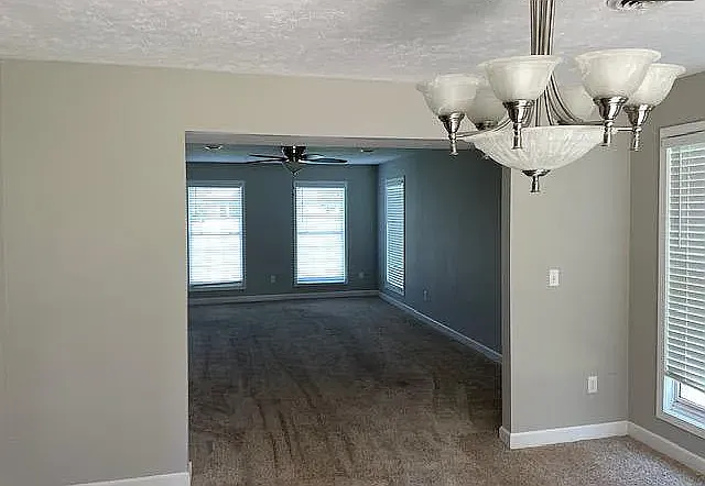 11066 Zachary Dr — Photo 3
