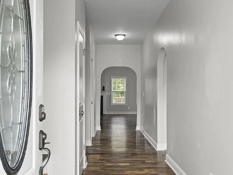 144 Backfield Pl — Photo 3