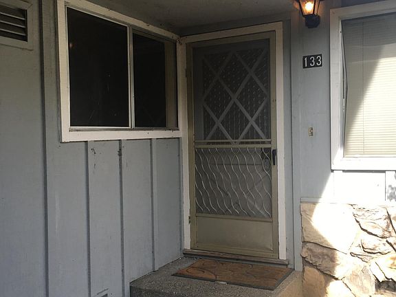 Private Entry, No Neighbors above!