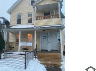 70 Dawes St, Springfield, MA 01109