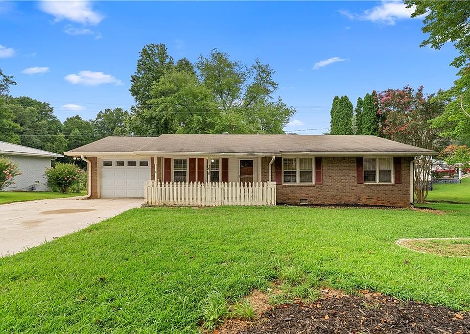 1st image of 3618 Titshaw Dr