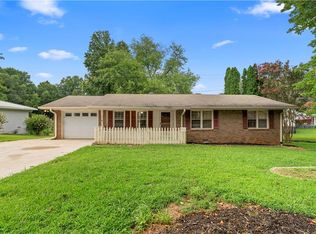 3618 Titshaw Dr, Gainesville, GA 30504