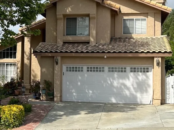 30103 Desert Rose Dr, Castaic, CA 91384