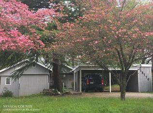 18770 Lake Forest Dr, Penn Valley, CA