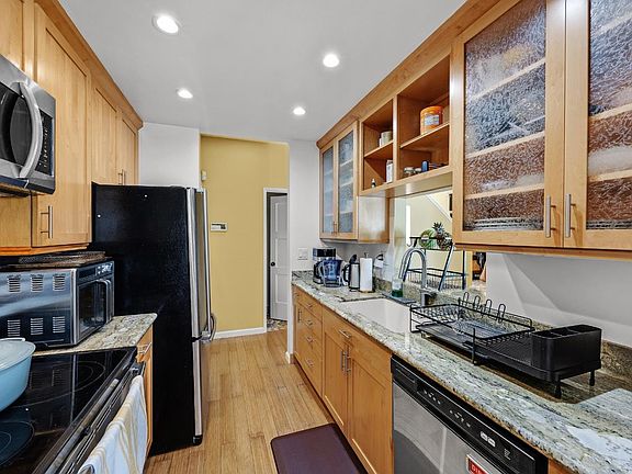 4th image of 2247 Armada Way
