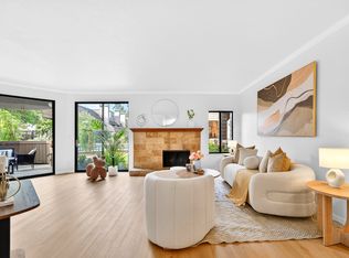 9 Cove Ln, Redwood City, CA 94065