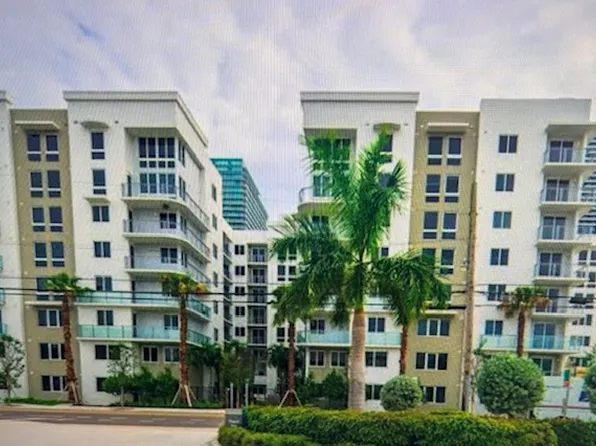 140 NW 13th St, Miami, FL