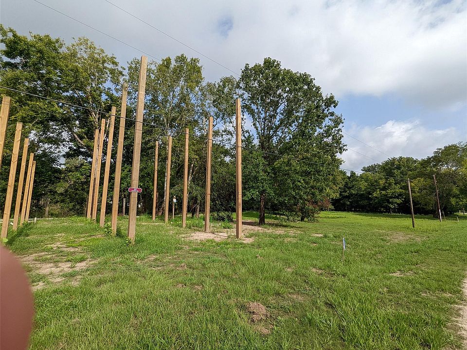 2nd image of 12 Catfish Rd