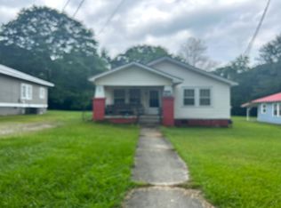 126 Sims St, Carrollton, GA 30117