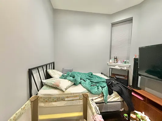 Rented by ERNY LLC | media 11