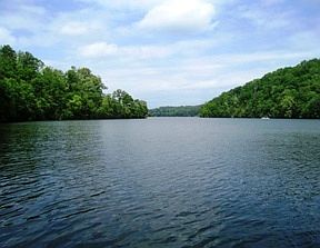 1st image of Bonnie Banks Ln