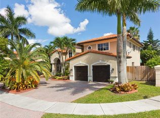 16041 NW 79th Ct, Miami Lakes, FL 33016