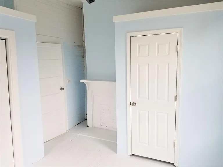 505 Georgia St — Photo 8