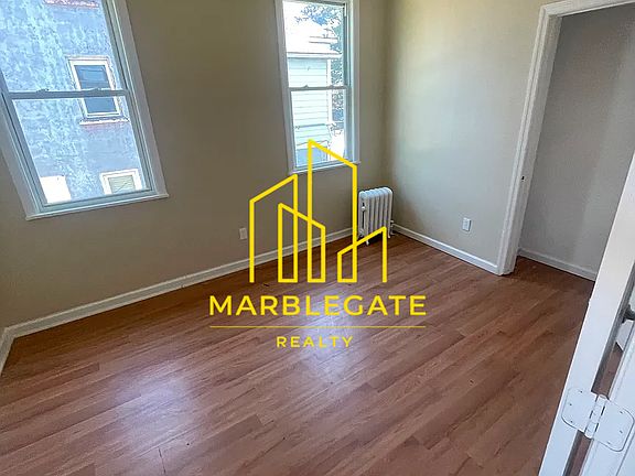3rd image of 335 Myrtle Ave #22