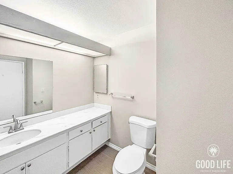 7320 Park Ridge Blvd #114 — Photo 11