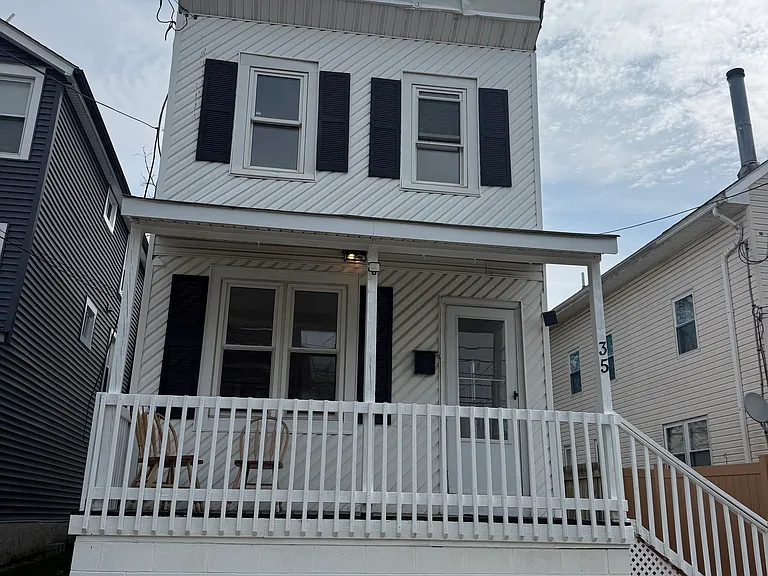 35 Harding Ave — Photo 41