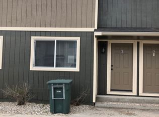 2509 S Emerson Ave APT B, Gillette, WY 82718