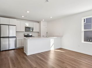 1024 58th Rd, Union Grove, WI 53182