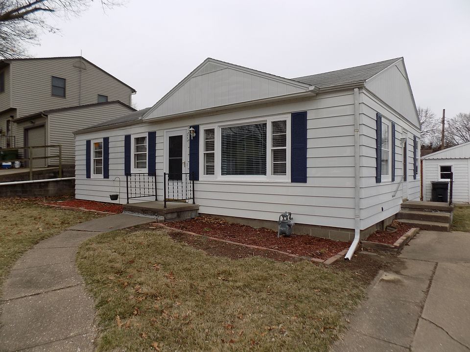 1st image of 344 29th Ave N