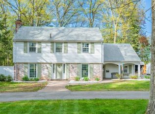 10 Woodland Rd, Westfield, MA 01085