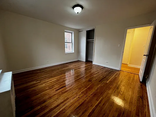 Rented by Contact Realty | media 11