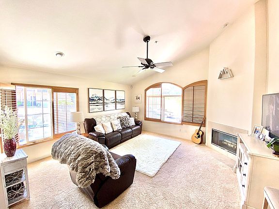 2nd image of 7544 Romeria St