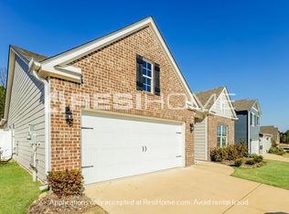 1055 Flyway View Ln, Alabaster, AL 35007