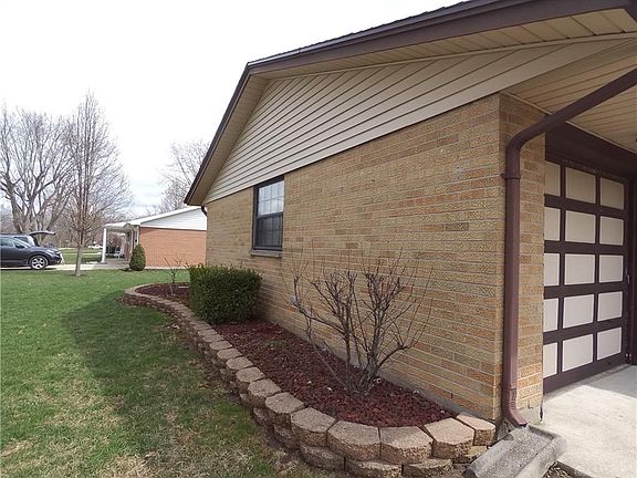 5th image of 33 S Williams Dr