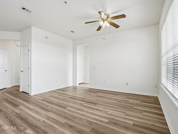 4th image of 11251 CAMPFIELD Drive #4406