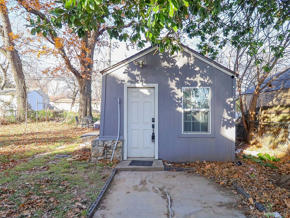 1st image of 3411 1/2 E 5th Pl