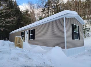 8 Deepwood Dr, Brattleboro, VT 05301