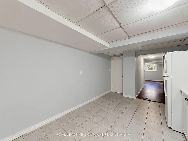70 Mill St #10 — Photo 8