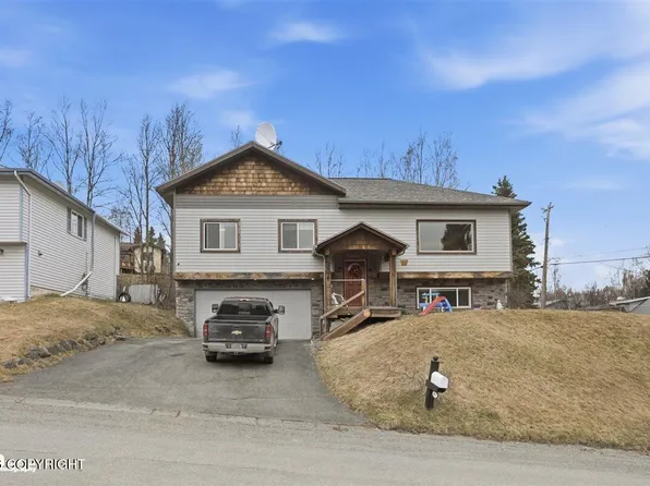 4601 Caravelle Dr, Anchorage, AK 99502