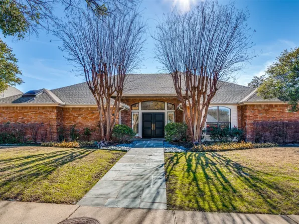 5828 Fallsview Ln, Dallas, TX 75252
