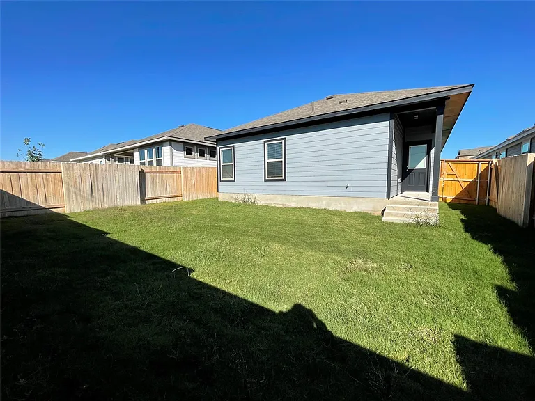 125 Unforgiven Ln — Photo 16