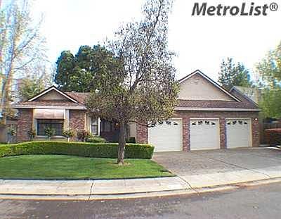 1st image of 167 River Meadows Dr