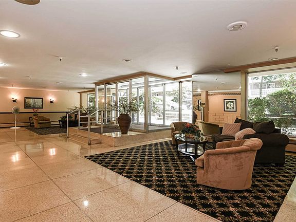 2nd image of 45 Hill Park Ave APT 3G