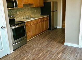 6207 Market St, Philadelphia, PA 19139