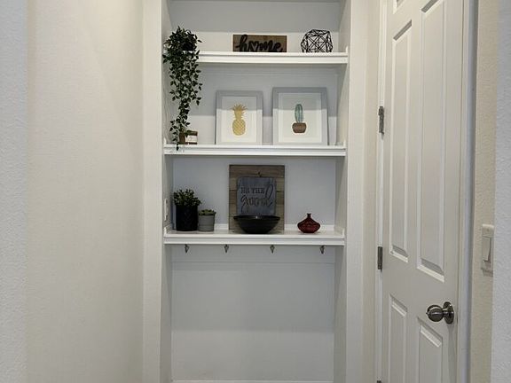 3rd image of 1806 Flourish Ave
