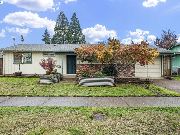 5229 F St, Springfield, OR 97478